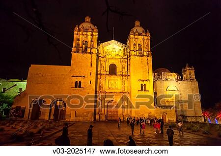 Santo Domingo church, Oaxaca, Mexico: a night view View Large Photo Image Stock Photo - Santo Domingo church, Oaxaca, Mexico: a night view. Fotosearch