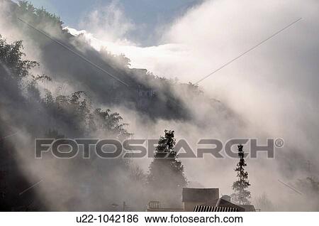 Sapa (Vietnam): early morning mist on the hills View Large Photo Image Stock Photograph - Sapa (Vietnam): early morning mist on the hills. Fotosearch