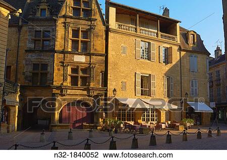 Sarlat, Dordogne, The House of La Boetie, Perigord Noir, Dordogne Valley, Sarlat la Caneda, France, Europe. View Large Photo Image Stock Image - Sarlat, Dordogne, The House of La Boetie, Perigord Noir, Dordogne Valley, Sarlat la Caneda, France, Europe.. Fotosearch