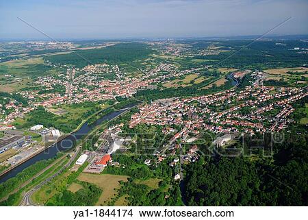 Sarre river marking the border between France and Germany with french village on rightt Grosbliederstroff and on left the german one KLeinblittersdorf View Large Photo Image Picture - Sarre river marking the border between France and Germany with french village on rightt Grosbliederstroff and on left the german one KLeinblittersdorf. Fotosearch
