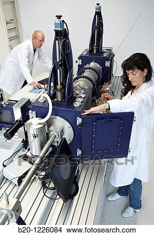 SAXS (Small-angle X-ray scattering), Materials Physics Center View Large Photo Image Picture - SAXS (Small-angle X-ray scattering), Materials Physics Center. Fotosearch