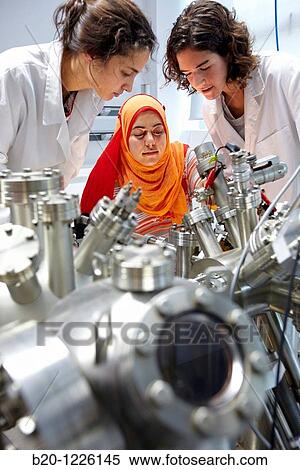 Scanning tunneling microscope (STM) in ultra-high vacuum (UHV), Nanophysics laboratory, Materials Physics Center View Large Photo Image Stock Photography - Scanning tunneling microscope (STM) in ultra-high vacuum (UHV), Nanophysics laboratory, Materials Physics Center. Fotosearch