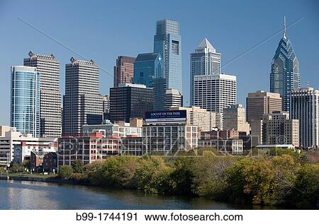 SCHUYLKILL RIVER DOWNTOWN SKYLINE PHILADELPHIA PENNSYLVANIA USA View Large Photo Image Stock Image - SCHUYLKILL RIVER DOWNTOWN SKYLINE PHILADELPHIA PENNSYLVANIA USA. Fotosearch