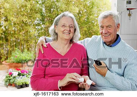 Stock Image - Senior couple. Fotosearch