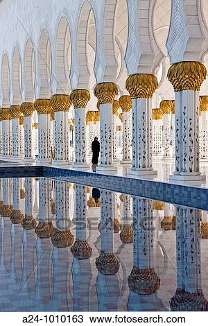 Sheikh Zayed Mosque, Abu Dhabi, UAE (United Arab Emirates) View Large Photo Image Stock Image - Sheikh Zayed Mosque, Abu Dhabi, UAE (United Arab Emirates). Fotosearch