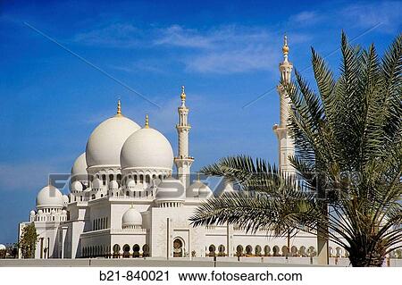 Stock Image - Sheikh Zayed Mosque, Abu Dhabi, UAE (United Arab Emirates). Fotosearch