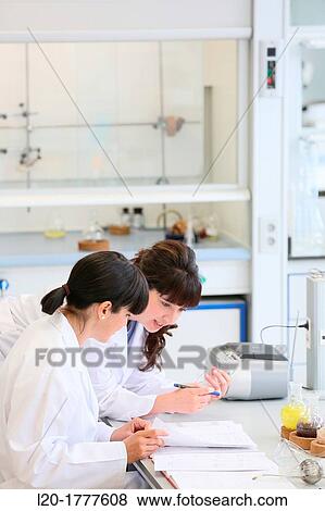 Stock Photo - Shinthesis Lab, Research Laboratory, R&D+i, Design and synthesis of new chemical entities with therapeutic applications in oncology, Ikerchem, Donostia, San Sebastian, Gipuzkoa, Basque Country, Spain. Fotosearch