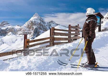 Stock Photography - Skiing in Formigal. Fotosearch