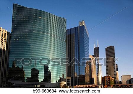 SKYLINE LOOP, CHICAGO, ILLINOIS, USA View Large Photo Image Picture - SKYLINE LOOP, CHICAGO, ILLINOIS, USA. Fotosearch