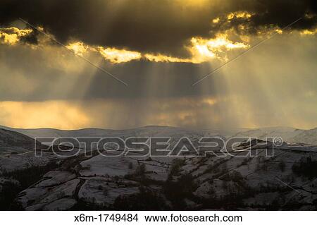 Picture - Snow-capped mountains Alisas port Cantabria, Spain. Fotosearch