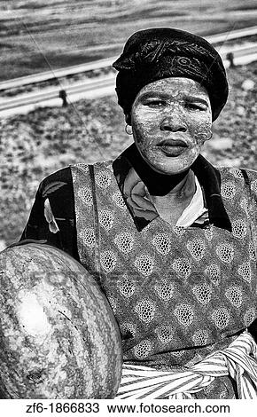 South Africa African portrait Xhosa woman Garden Route View Large Photo Image Stock Image - South Africa African portrait Xhosa woman Garden Route. Fotosearch