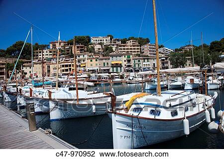 Stock Image - Spain, Mallorca, Balearic Island, Port de Soller, Platja Den Repic The village of Puerto de Soller is the only resort along the west coast of Mallorca. Fotosearch