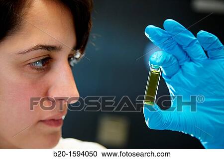 Stock Image - Spectrophotometer UV / VIS Laboratory Analysis. Fotosearch