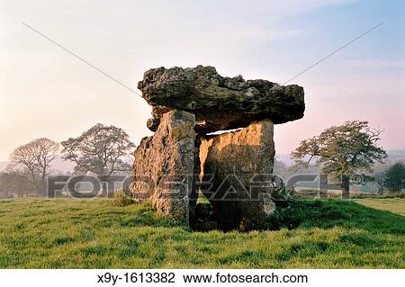 St Lythans 6000 year old prehistoric megalithic dolmen burial chamber Neolithic long barrow Glamorgan, Wales, UK View Large Photo Image Stock Image - St Lythans 6000 year old prehistoric megalithic dolmen burial chamber Neolithic long barrow Glamorgan, Wales, UK. Fotosearch