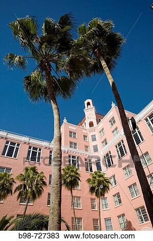 St. Pete Beach, Florida, historic Don CeSar Beach Resort. View Large Photo Image Stock Image - St. Pete Beach, Florida, historic Don CeSar Beach Resort.. Fotosearch