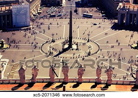 St. Peter's Square Piazza S. Pietro and Bernini's Colonnade, Rome, Italy. View Large Photo Image Stock Photograph - St. Peter's Square Piazza S. Pietro and Bernini's Colonnade, Rome, Italy.. Fotosearch