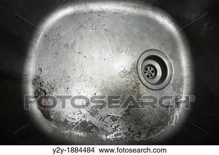 Picture - Stack to wash in a motorcycle shop. Fotosearch