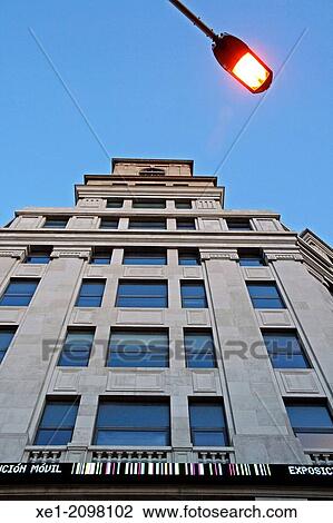 Stock Image - Streetlight, Telefonica building, Pla? a de Catalunya, Barcelona, Catalonia, Spain. Fotosearch