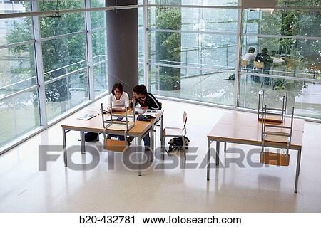 Stock Image - Students. Escuela Universitaria Politecnica, UPV (Universidad del Pais Vasco), Campus de Gipuzkoa. San SebastiBn, Euskadi, Spain. Fotosearch