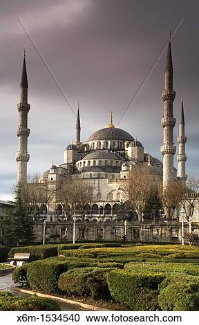 Stock Image - Sultan Ahmed Mosque Sultanahmet Camii Istanbul, Turkey. Fotosearch