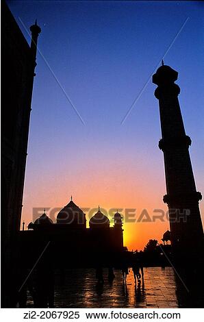 Stock Photography - Sunset at Taj Mahal, Agra, Uttar Pradesh State, India. Fotosearch