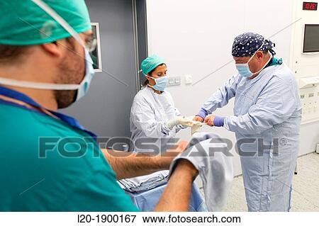 Surgeon, Surgery, Operating room, Onkologikoa Hospital, Oncology Institute, Case Center for prevention, diagnosis and treatment of cancer, Donostia, San Sebastian, Gipuzkoa, Basque Country, Spain View Large Photo Image Stock Photo - Surgeon, Surgery, Operating room, Onkologikoa Hospital, Oncology Institute, Case Center for prevention, diagnosis and treatment of cancer, Donostia, San Sebastian, Gipuzkoa, Basque Country, Spain. Fotosearch