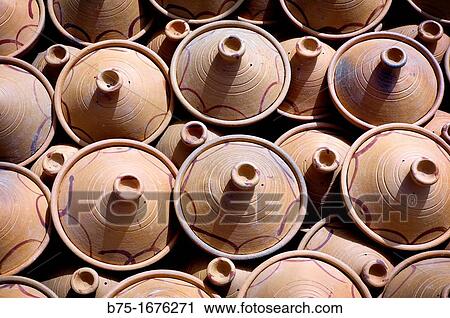 Tajines en un mercado callejero de Marruecos, Africa, Tajines in a street market in Morocco, Africa View Large Photo Image Stock Image - Tajines en un mercado callejero de Marruecos, Africa, Tajines in a street market in Morocco, Africa. Fotosearch