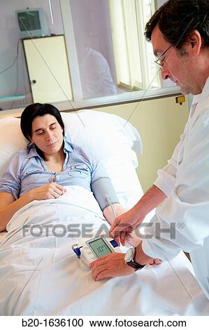Taking vital signs, Blood pressure, Clinical Trials Unit, Testing in Phase 1, the first drug administration in humans, Pharmacy, Area Health, Researchers Tecnalia Research & Innovation, Txagorritxu Hospital, Vitoria, Gasteiz, Araba, Basque Country, Spain View Large Photo Image Stock Image - Taking vital signs, Blood pressure, Clinical Trials Unit, Testing in Phase 1, the first drug administration in humans, Pharmacy, Area Health, Researchers Tecnalia Research & Innovation, Txagorritxu Hospital, Vitoria, Gasteiz, Araba, Basque Country, Spain. Fotosearch