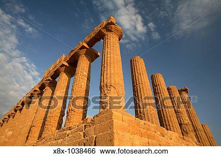 Temple of Giunone, Valley of the Temples, Agrigento, Italy View Large Photo Image Stock Photograph - Temple of Giunone, Valley of the Temples, Agrigento, Italy. Fotosearch