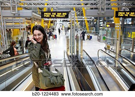 Terminal T4, Aeropuerto de Barajas, Madrid, Spain. View Large Photo Image Stock Image - Terminal T4, Aeropuerto de Barajas, Madrid, Spain.. Fotosearch