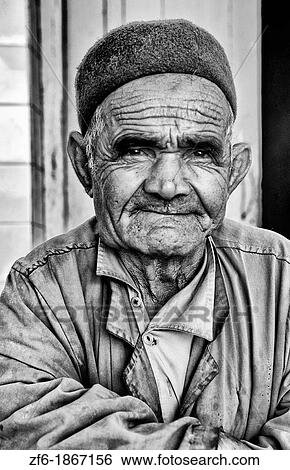 Testour in Tunisia Africa portrait of old Muslim midget man in native dress View Large Photo Image Stock Photograph - Testour in Tunisia Africa portrait of old Muslim midget man in native dress. Fotosearch