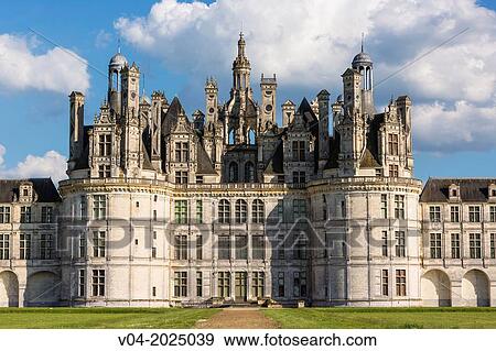 Stock Photo - The beautiful Ch? teau de Chambord (Chambord Castle) in the Loire Valley, Loir-et-Cher, France, Europe. Fotosearch