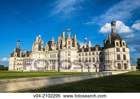 The beautiful Ch? teau de Chambord (Chambord Castle) in the Loire Valley, Loir-et-Cher, France, Europe View Large Photo Image Stock Photography - The beautiful Ch? teau de Chambord (Chambord Castle) in the Loire Valley, Loir-et-Cher, France, Europe. Fotosearch
