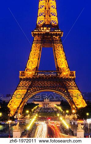 The Eiffle Tower at dusk from Trocadero Square, Paris, France. View Large Photo Image Stock Image - The Eiffle Tower at dusk from Trocadero Square, Paris, France.. Fotosearch