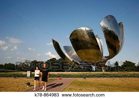 The Floralis Generica sculpture at Plaza Naciones Unidas, Buenos Aires, Argentina View Large Photo Image Stock Image - The Floralis Generica sculpture at Plaza Naciones Unidas, Buenos Aires, Argentina. Fotosearch
