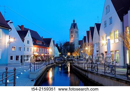 The Frauenkirche in Memmingen at dusk View Large Photo Image Stock Image - The Frauenkirche in Memmingen at dusk. Fotosearch