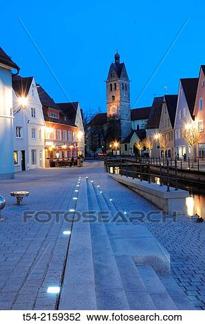 The Frauenkirche in Memmingen at dusk View Large Photo Image Stock Image - The Frauenkirche in Memmingen at dusk. Fotosearch