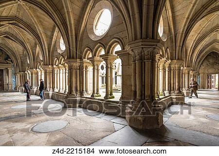 The Gothic cloister. S? do Porto - The Porto Cathedral began being built around 1110 under bishop Hugo and was completed in the 13th century. Porto, Douro Litoral Province, Portugal, Europe. View Large Photo Image Picture - The Gothic cloister. S? do Porto - The Porto Cathedral began being built around 1110 under bishop Hugo and was completed in the 13th century. Porto, Douro Litoral Province, Portugal, Europe.. Fotosearch