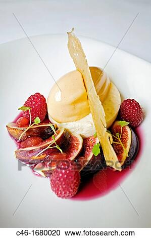 The Gouden Harynck Restaurant, Brugge, Bruges, Flanders, Belgium. View Large Photo Image Stock Image - The Gouden Harynck Restaurant, Brugge, Bruges, Flanders, Belgium.. Fotosearch