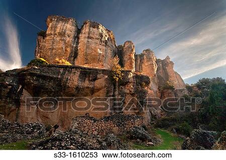 The Hoz gully in Viana de Jadraque Guadalajara Castilla la Mancha Spain View Large Photo Image Stock Image - The Hoz gully in Viana de Jadraque Guadalajara Castilla la Mancha Spain. Fotosearch