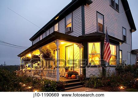 Stock Photo - The Island Home Inn, Block Island, RI a bed-and-breakfast. Fotosearch