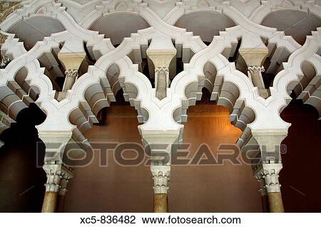 The Lounge of the Throne Palace of La Aljafer? a, Zaragoza, Arag? n, Spain View Large Photo Image Stock Image - The Lounge of the Throne Palace of La Aljafer? a, Zaragoza, Arag? n, Spain. Fotosearch