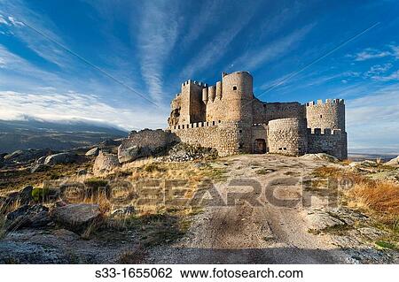 The Manqueospese castle in Mironcillo? vila Castilla Le? n Spain View Large Photo Image Stock Image - The Manqueospese castle in Mironcillo? vila Castilla Le? n Spain. Fotosearch