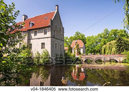 The moated castle of Senden, North Rhine-Westphalia, Germany, Europe View Large Photo Image Stock Photography - The moated castle of Senden, North Rhine-Westphalia, Germany, Europe. Fotosearch