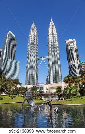 Stock Image - The Petronas Towers, Kuala Lumpur, Malaysia.. Fotosearch
