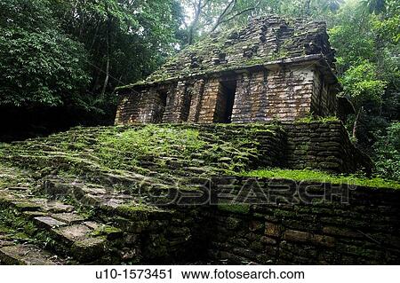 Stock Image - The R? o Usumacinta Valley, YaxchilBn Archaeological Site, Chiapas, M? xico. Fotosearch