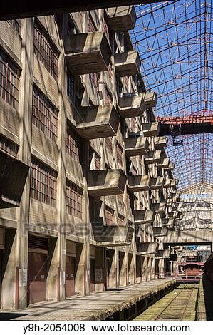 The skylit atrium of the Brooklyn Army Terminal BAT in Sunset Park in Brooklyn in New York. View Large Photo Image Stock Photo - The skylit atrium of the Brooklyn Army Terminal BAT in Sunset Park in Brooklyn in New York.. Fotosearch