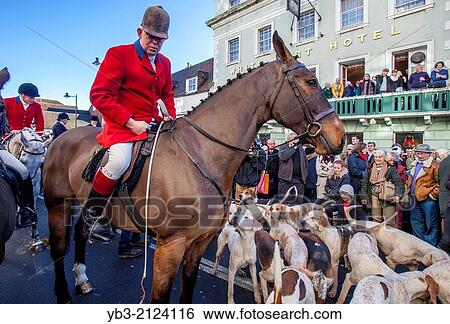 The Southdown and Eridge Hunt's Boxing Day Meeting, Lewes, Sussex, England. View Large Photo Image Stock Photograph - The Southdown and Eridge Hunt's Boxing Day Meeting, Lewes, Sussex, England.. Fotosearch