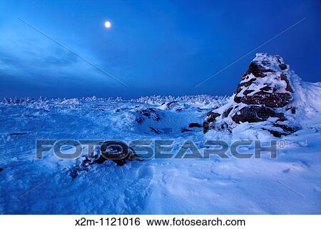 The summit of Mount Pierce in the White Mountains, New Hampshire USA at dawn View Large Photo Image Stock Photograph - The summit of Mount Pierce in the White Mountains, New Hampshire USA at dawn. Fotosearch