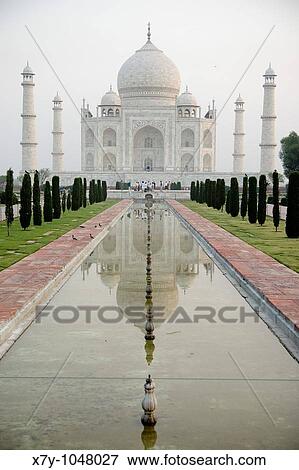 The Taj Majal at dawn View Large Photo Image Stock Photo - The Taj Majal at dawn. Fotosearch